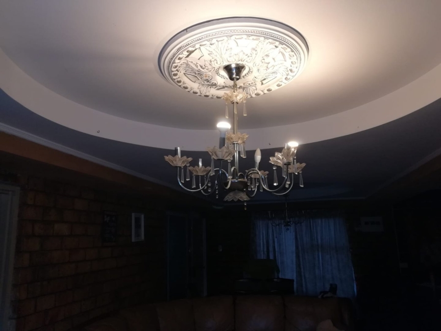 6 Bedroom Property for Sale in Bethelsdorp Eastern Cape